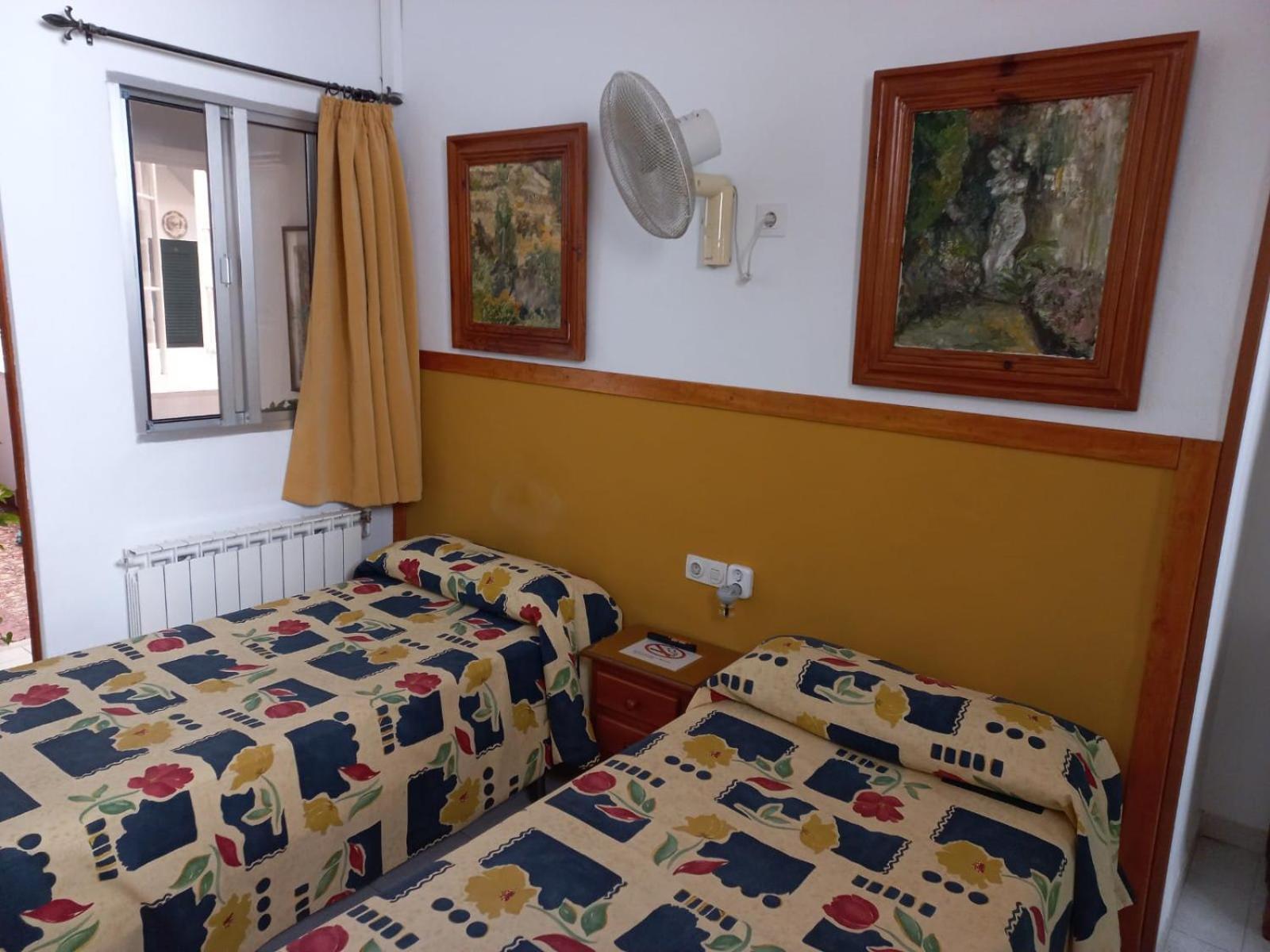 Hostal Manolo El Puerto de Santa María Oda fotoğraf