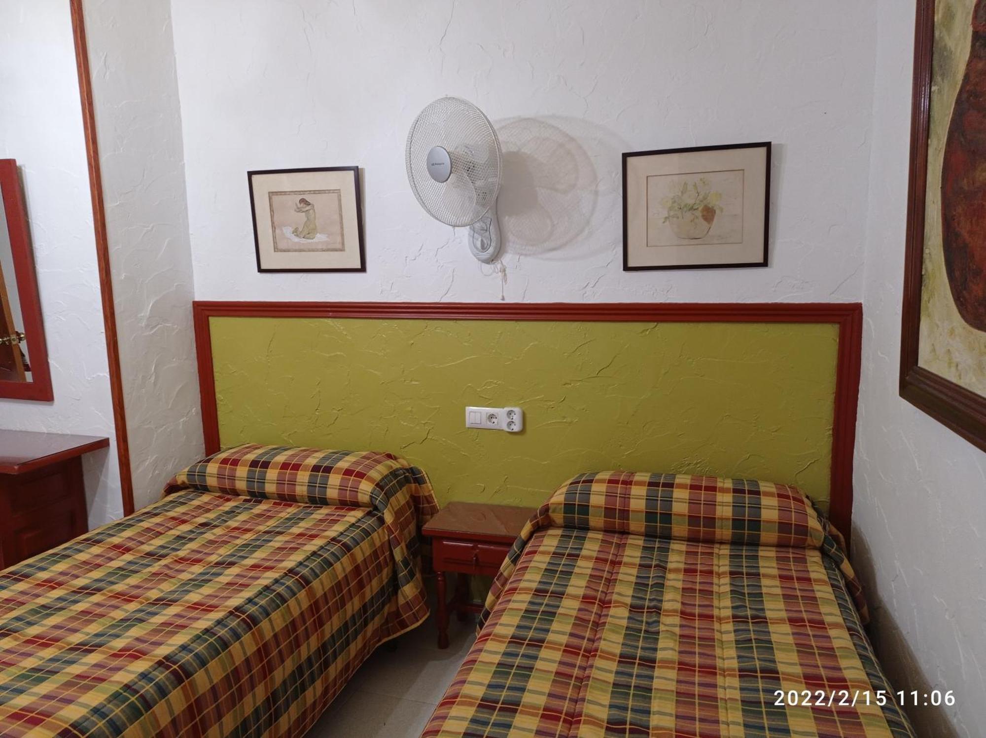 Hostal Manolo El Puerto de Santa María Oda fotoğraf